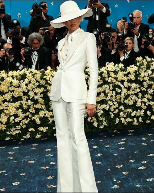 Look 3